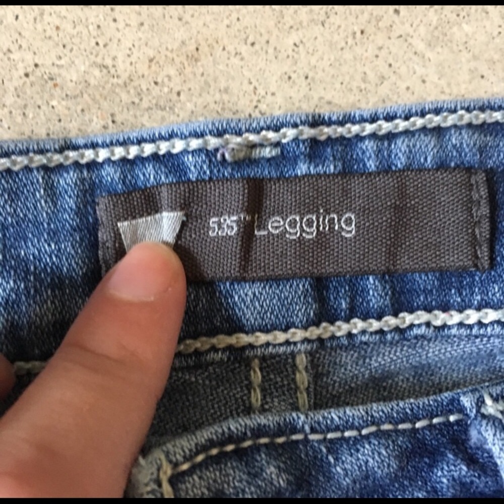Jeans - Picture 2 of 2